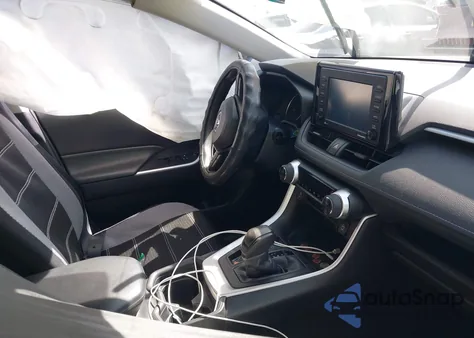 2020 Toyota Rav4 Xle из США, поврежденный, VIN 2T3W1RFV0LW102199